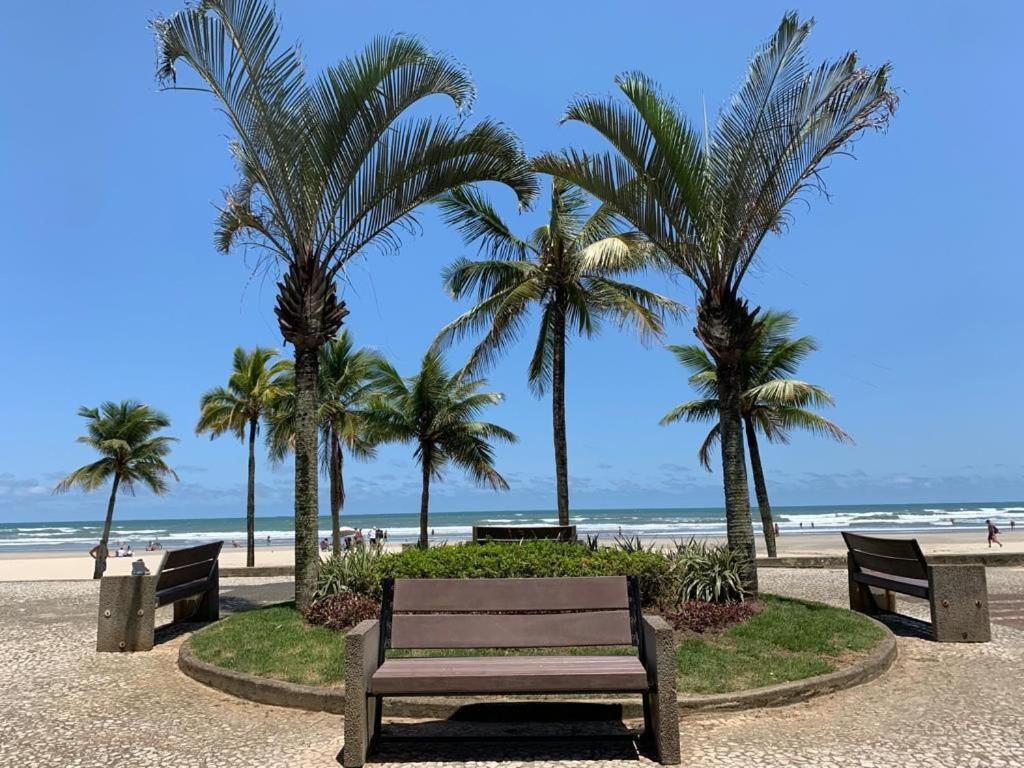 Apartamento Frente Ao Mar Com Varanda E Piscina Praia Grande  Eksteriør bilde