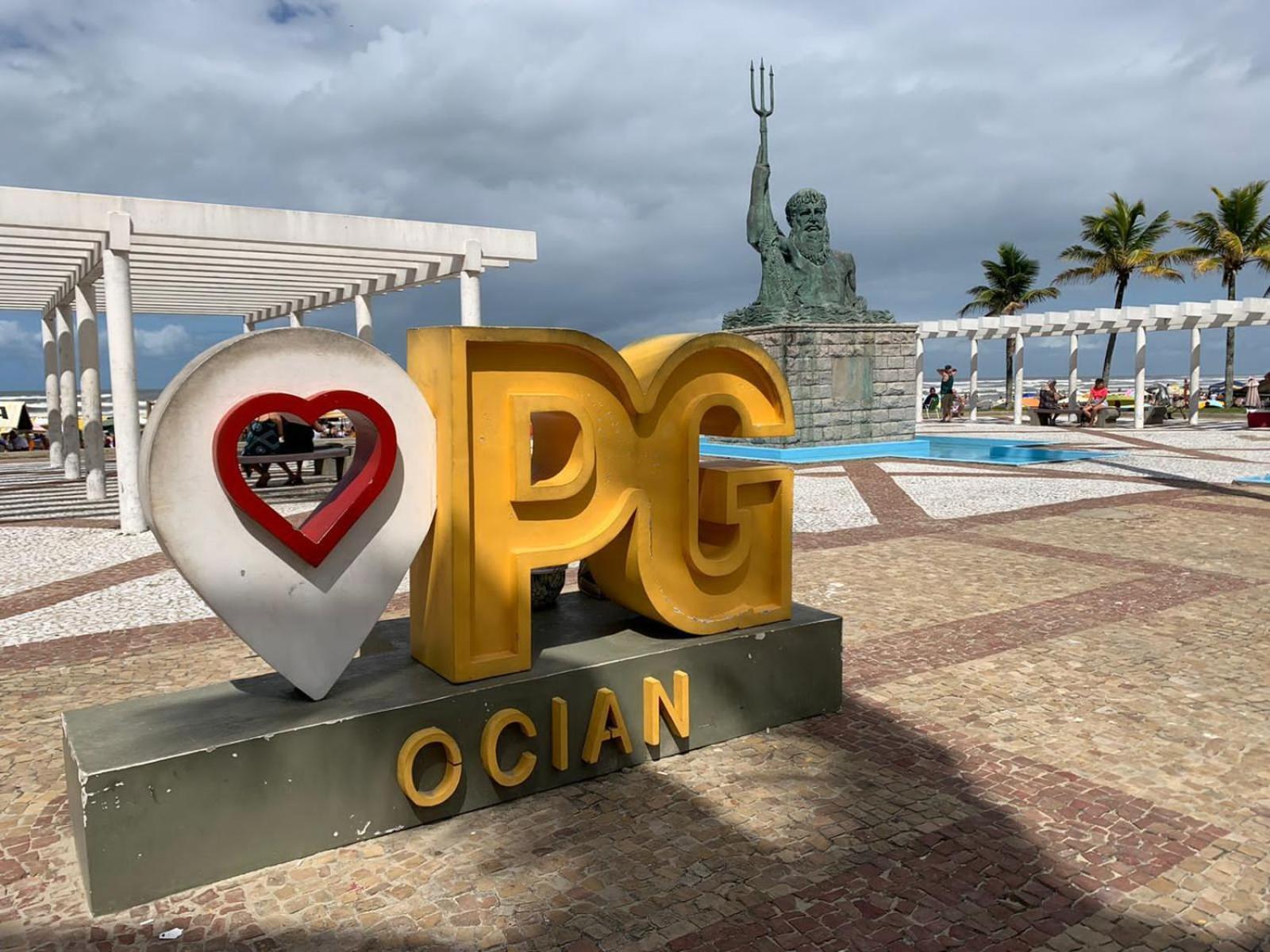 Apartamento Frente Ao Mar Com Varanda E Piscina Praia Grande  Eksteriør bilde